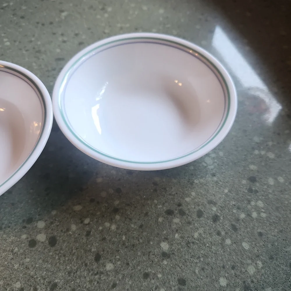 Corelle Country Cottage Set of 2 Berry/Fruit Bowls 5.25